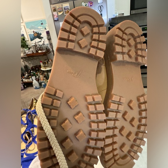 J. Crew Hiking/ Winter Boots Sz 10 NWOB - Picture 3 of 3